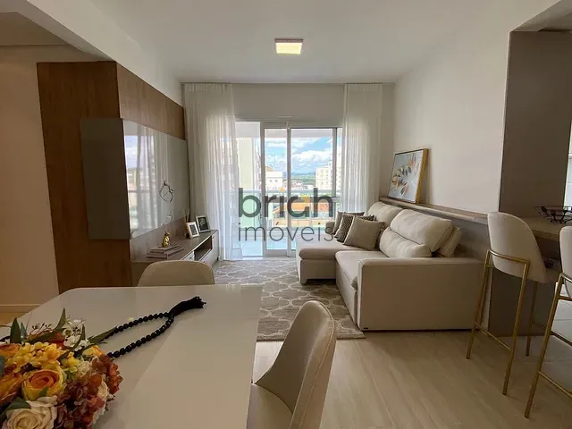 Apartamento 3 quartos e 3 banheiros, à venda, no bairro Centro em São Leopoldo