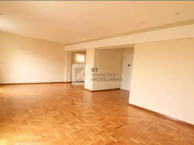 Apartamento 3 quartos e 2 banheiros, à venda, no bairro Aclimação em São Paulo