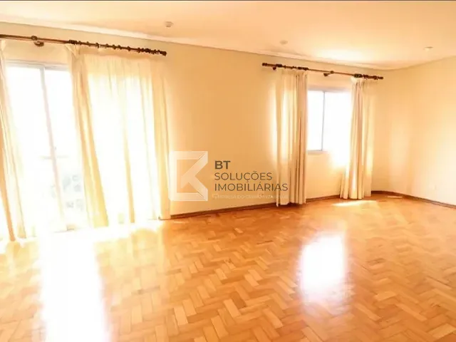 Apartamento 3 quartos e 2 banheiros, à venda, no bairro Aclimação em São Paulo