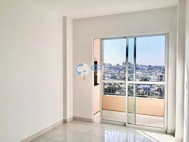 Apartamento com 120m² 3 quartos e 2 banheiros, à venda, no bairro Jardim América em Londrina
