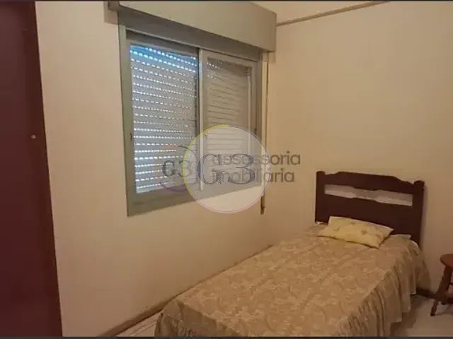 Apartamento 2 quartos e 1 banheiro, para alugar, no bairro Centro em Pelotas