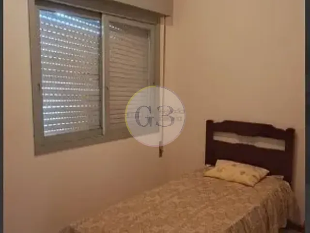 Apartamento 2 quartos e 1 banheiro, para alugar, no bairro Centro em Pelotas