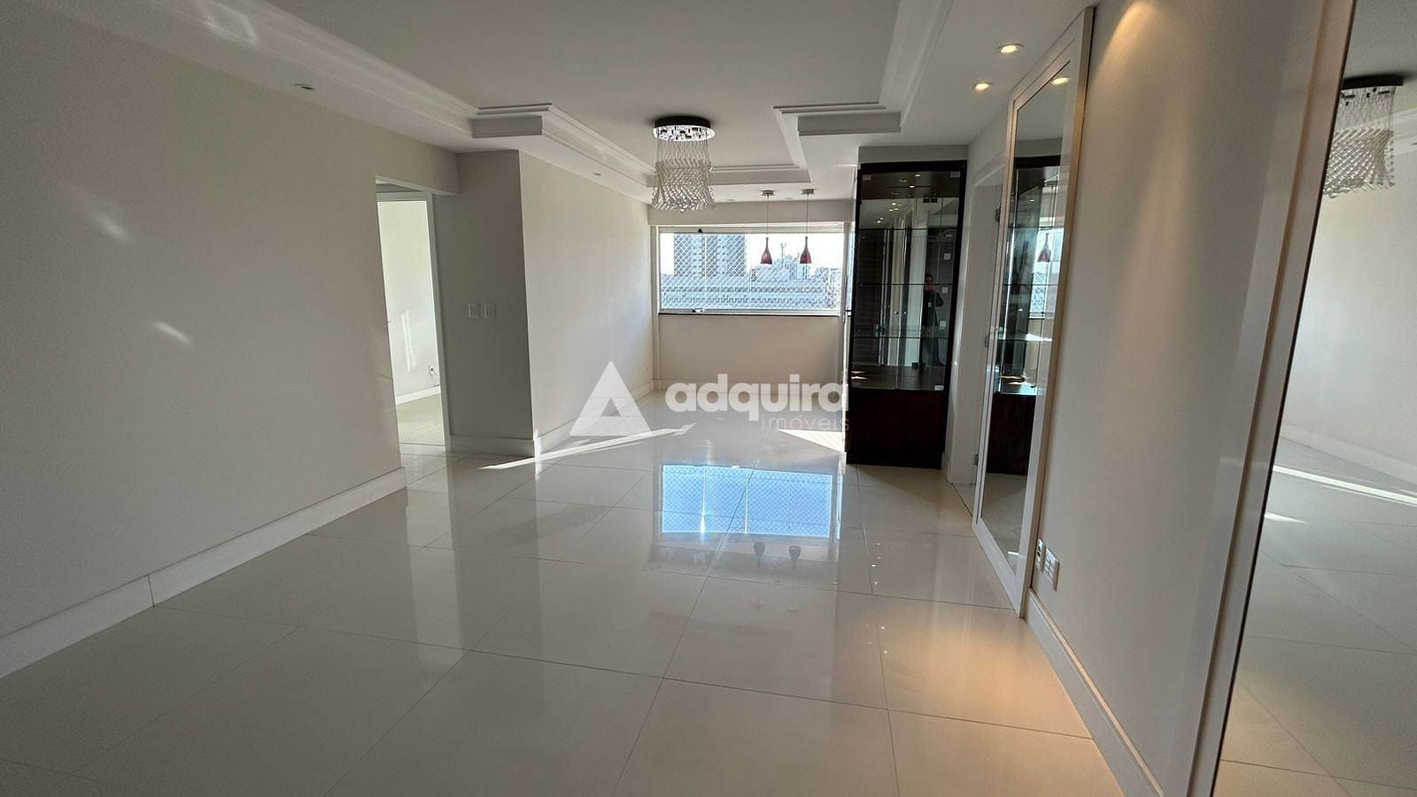 Apartamento à venda e aluguel com 3 quartos, 130m² - Foto 3