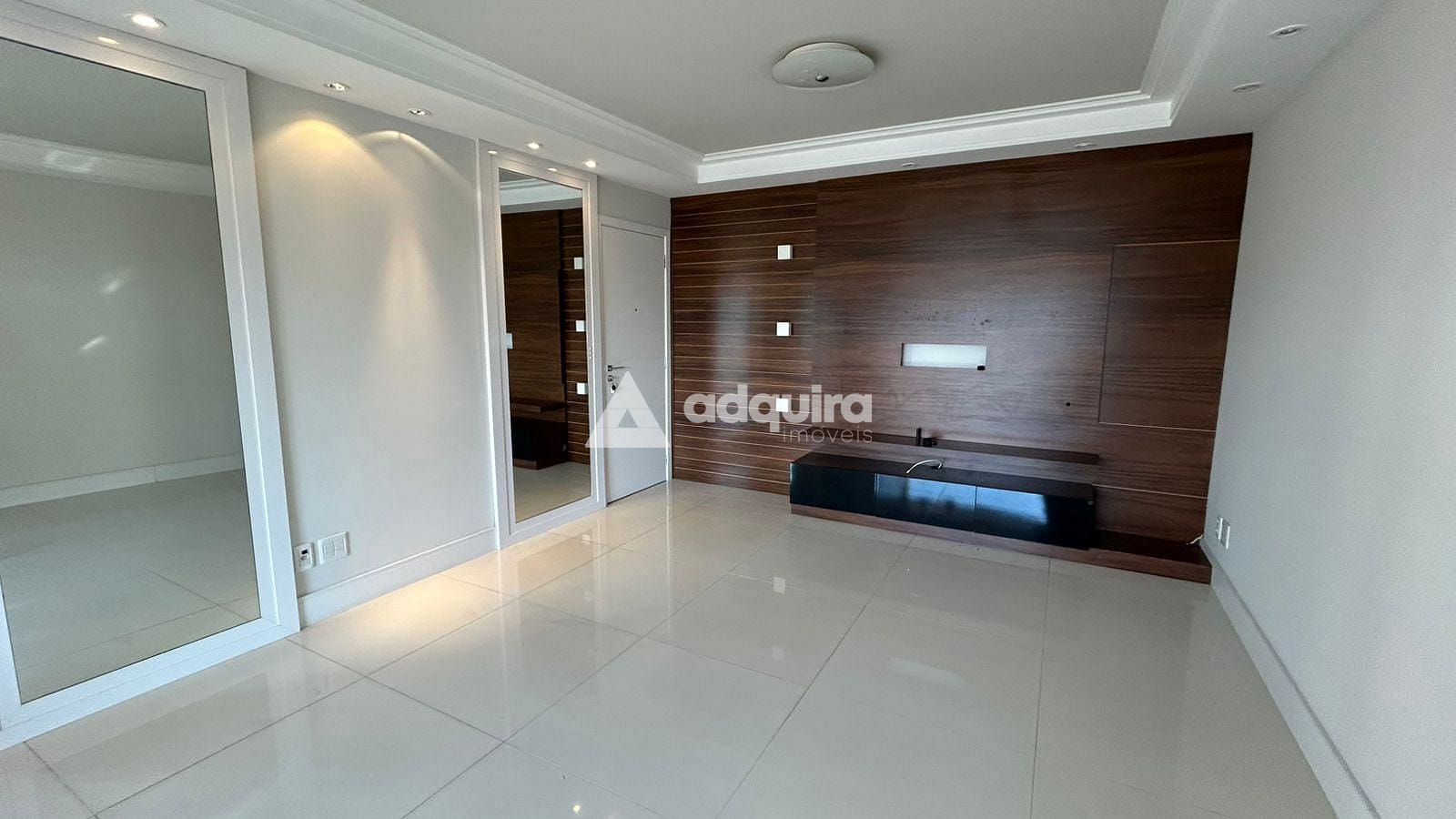 Apartamento à venda e aluguel com 3 quartos, 130m² - Foto 4