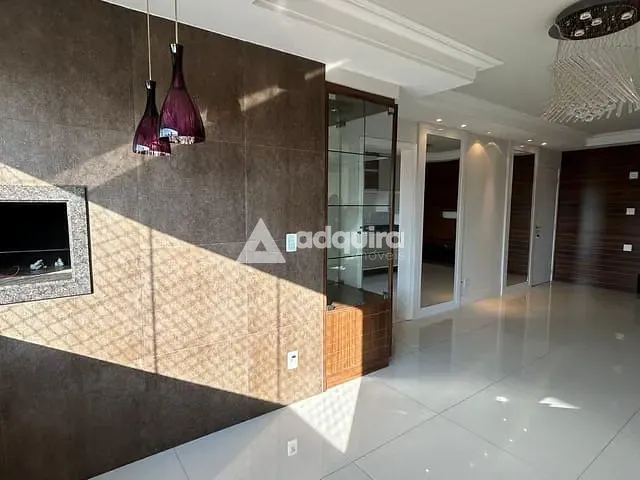 Apartamento com 210m² 3 quartos e 2 banheiros, à venda, no bairro Centro em Ponta Grossa