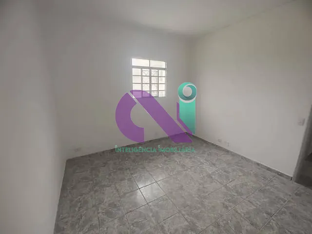 Apartamento 2 quartos e 1 banheiro, para alugar, no bairro I.A.P.I. em Osasco