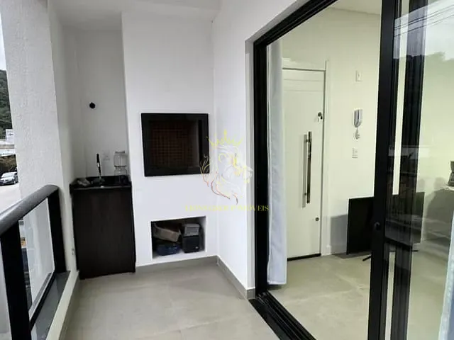 Apartamento 2 quartos e 3 banheiros, à venda, no bairro São Francisco de Assis em Camboriú