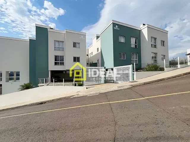Apartamento com 56m² 2 quartos e 1 banheiro, à venda, no bairro Parque de Exposições em Concórdia