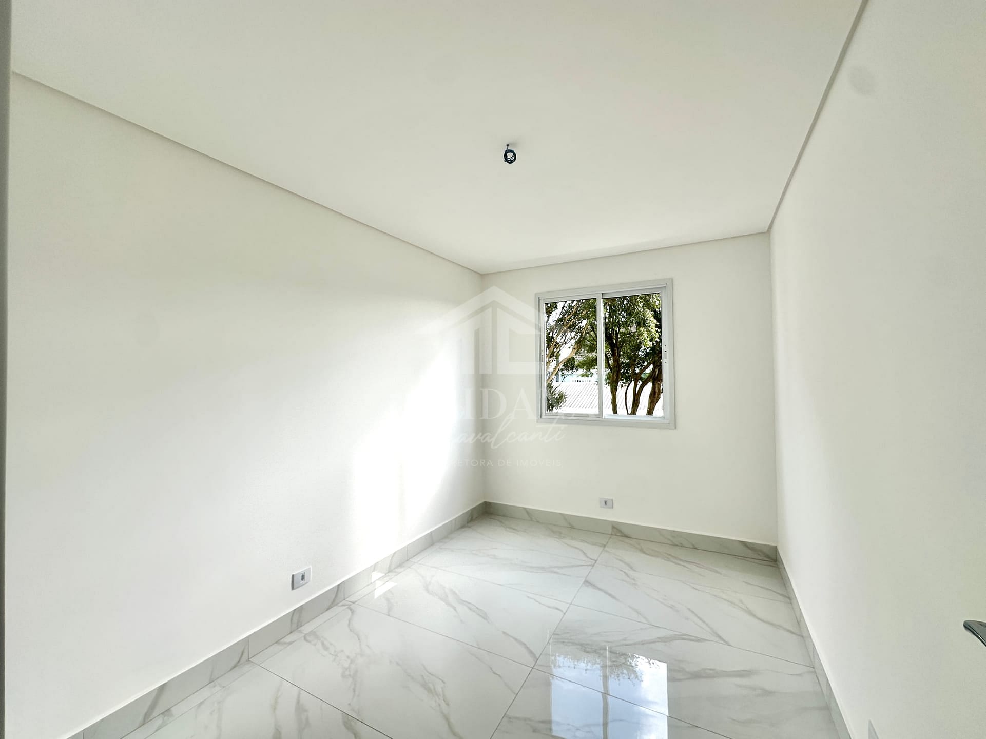 Apartamento à venda com 3 quartos, 117m² - Foto 12