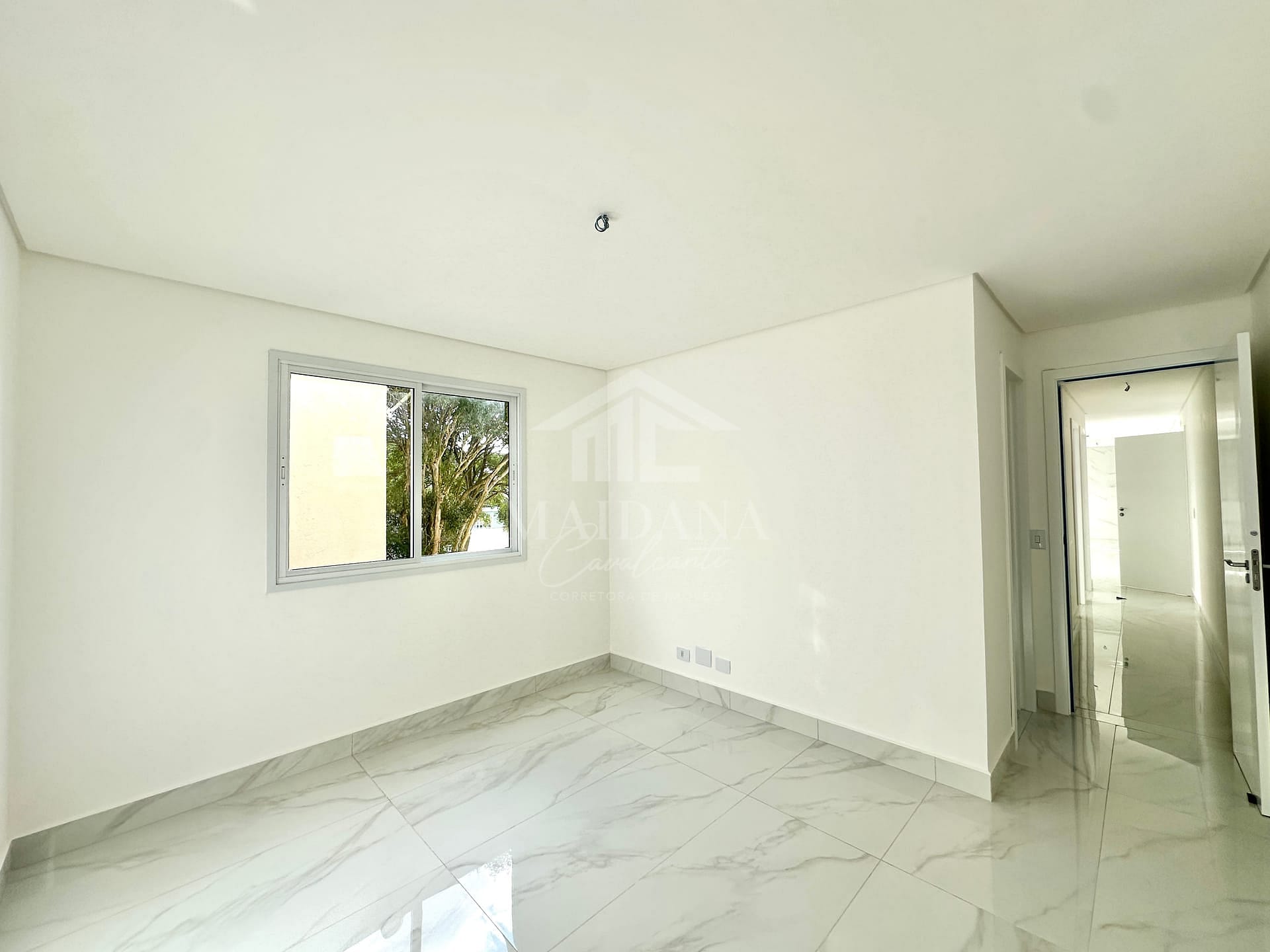Apartamento à venda com 3 quartos, 117m² - Foto 17