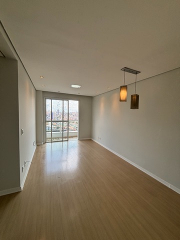 Apartamento 3 quartos e 1 banheiro, à venda, no bairro Jardim Messina em Jundiaí