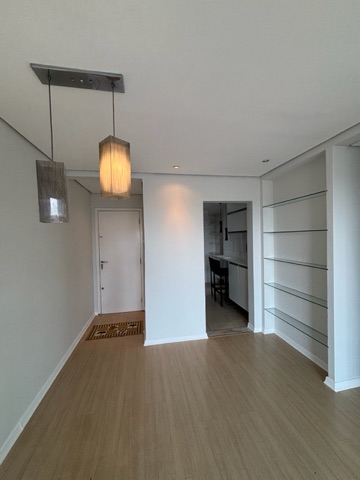 Apartamento 3 quartos e 1 banheiro, à venda, no bairro Jardim Messina em Jundiaí