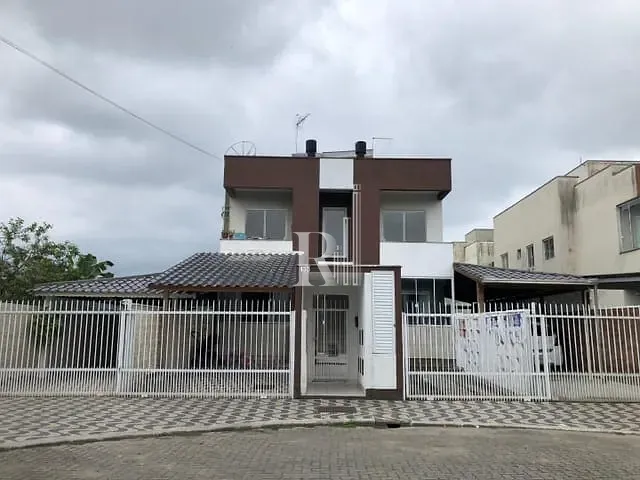 Apartamento 2 quartos e 1 banheiro, à venda, no bairro Areias em Tijucas