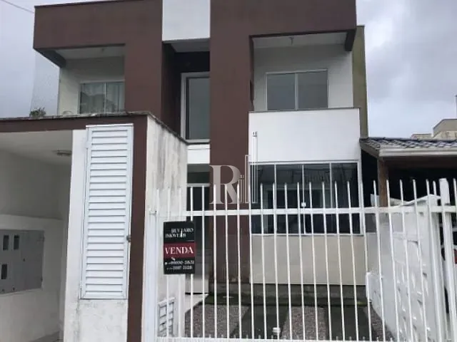 Apartamento 2 quartos e 1 banheiro, à venda, no bairro Areias em Tijucas