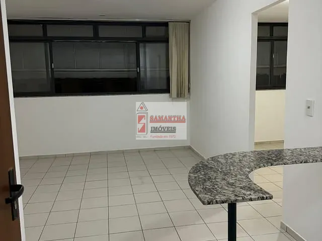 Apartamento 1 quarto e 1 banheiro, à venda, no bairro Asa Norte em Brasília