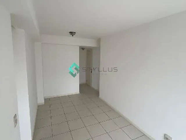 Apartamento com 56m² 2 quartos e 1 banheiro, para alugar, no bairro Sampaio em Rio de Janeiro