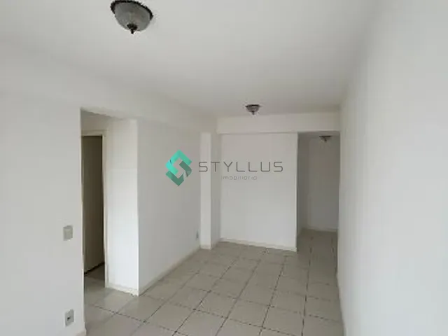 Apartamento com 56m² 2 quartos e 1 banheiro, para alugar, no bairro Sampaio em Rio de Janeiro