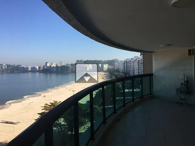 Apartamento com 330m² 4 quartos e 4 banheiros, à venda, no bairro Icaraí em Niterói