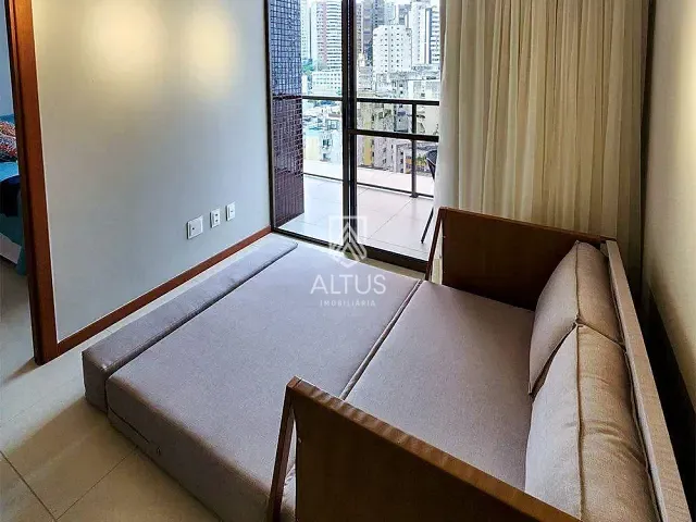 Apartamento 1 quarto e 1 banheiro, à venda, no bairro Graça em Salvador