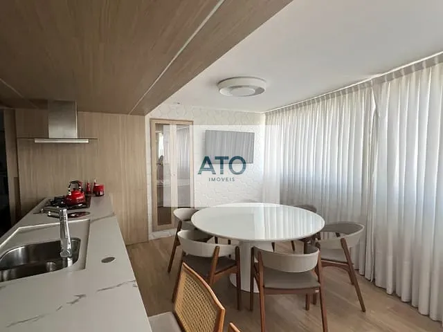 Apartamento 2 quartos e 3 banheiros, para alugar, no bairro Centro em Tijucas