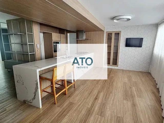 Apartamento 2 quartos e 3 banheiros, para alugar, no bairro Centro em Tijucas