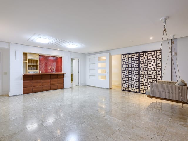 Apartamento 3 quartos e 4 banheiros, para alugar, no bairro Guará I em Brasília