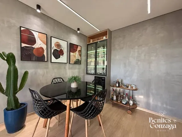 Apartamento com 118m² 2 quartos e 2 banheiros, à venda, no bairro Zona 02 em Maringá