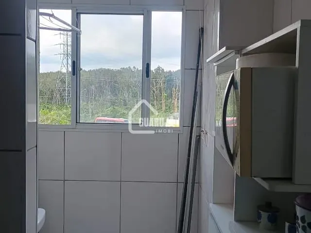 Apartamento 2 quartos e 1 banheiro, à venda, no bairro Jardim Virgínia em Guarujá