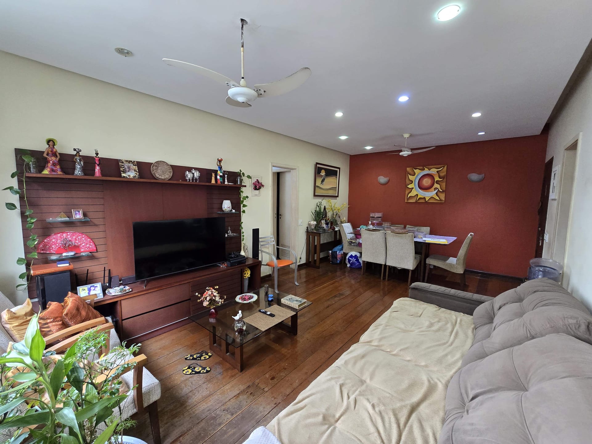 Apartamento à venda Rua Santa Clara - 3 quartos, 2 banheiro sociais, 2 vagas - 90 m² - Condomínio com infra completa
