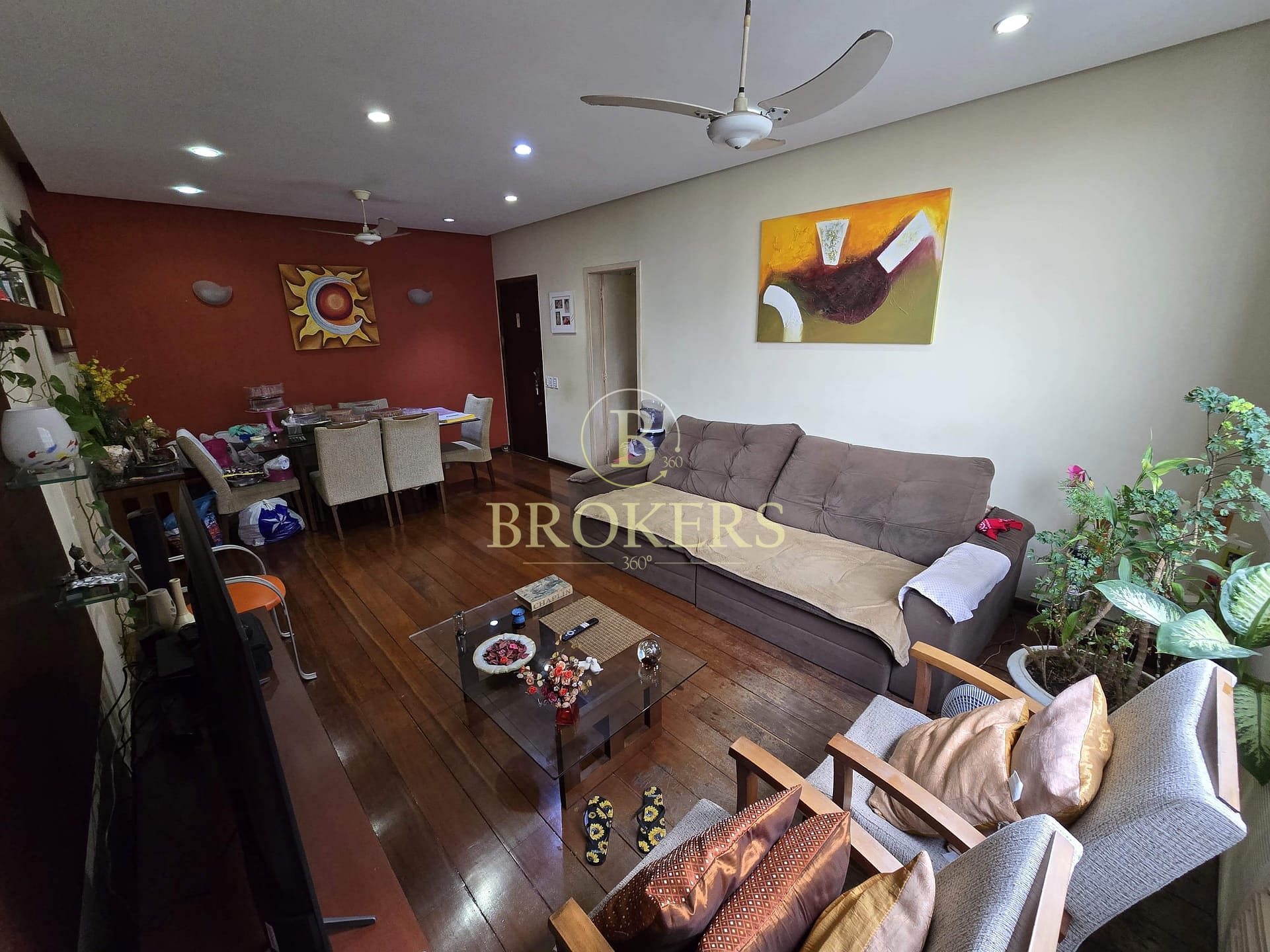 Apartamento à venda Rua Santa Clara - Copacabana. 3 quartos, 2 banheiro sociais, 2 vagas - 90 m² - Condomínio com infra completa.