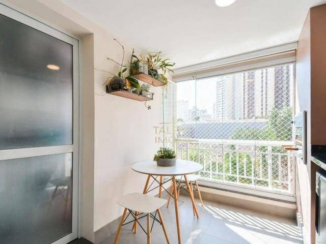 Apartamento 2 quartos e 2 banheiros, à venda, no bairro Vila Gumercindo em São Paulo