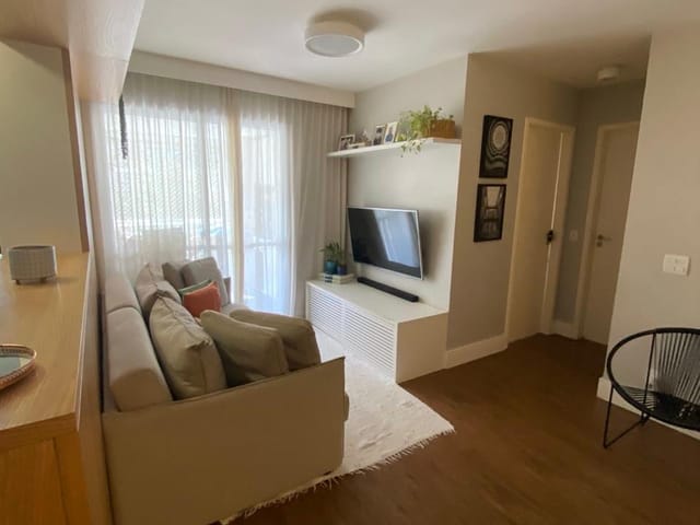 Apartamento 2 quartos e 2 banheiros, à venda, no bairro Vila Gumercindo em São Paulo