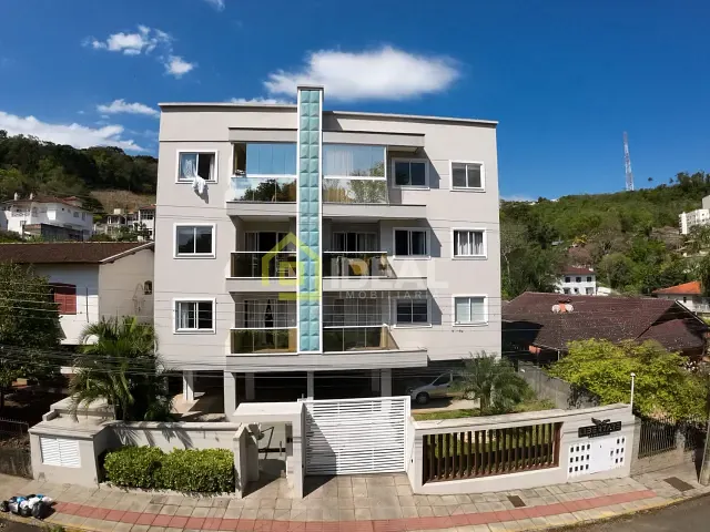 Apartamento 3 quartos e 2 banheiros, à venda, no bairro Liberdade em Concórdia