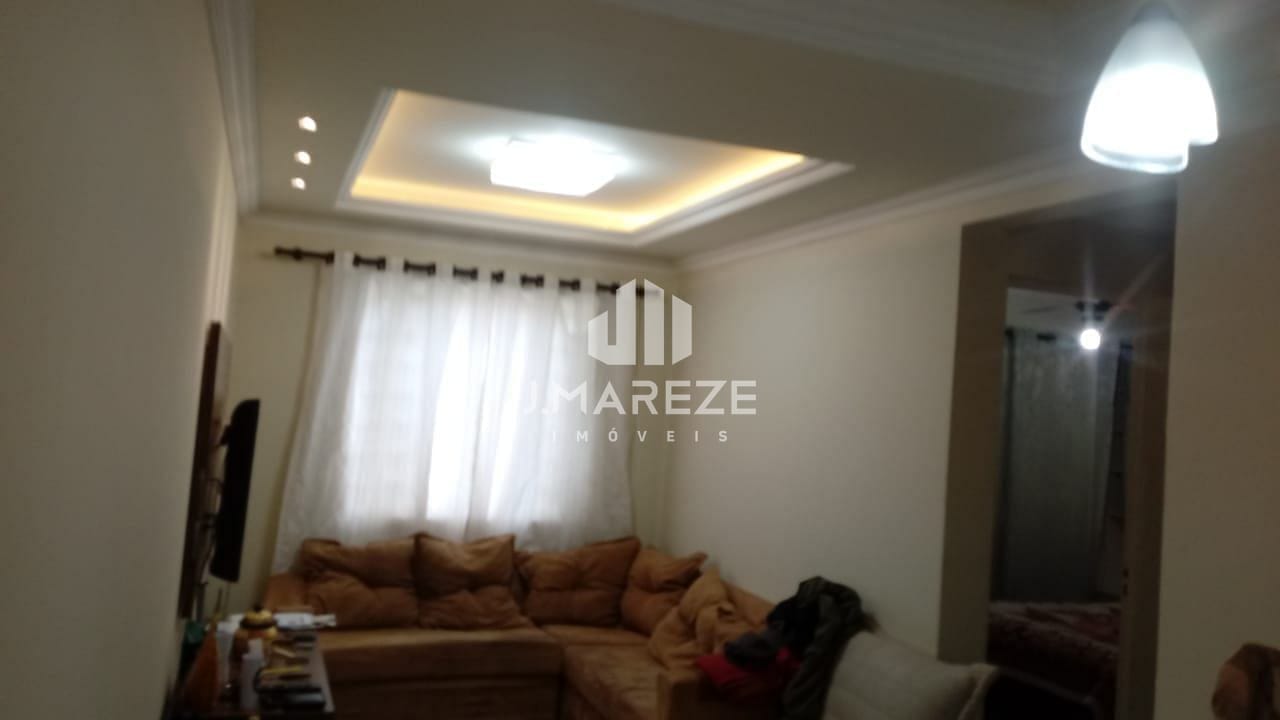 Apartamento à venda com 2 quartos, 47m² - Foto 3