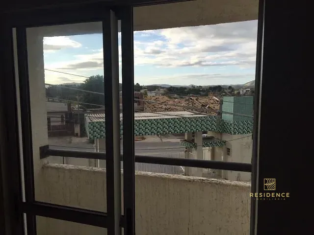 Apartamento 2 quartos e 2 banheiros, à venda, no bairro Roma em Volta Redonda