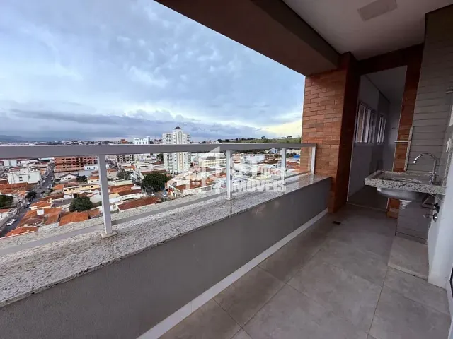Apartamento com 268m² 3 quartos e 1 banheiro, à venda, no bairro Centro em Andradas