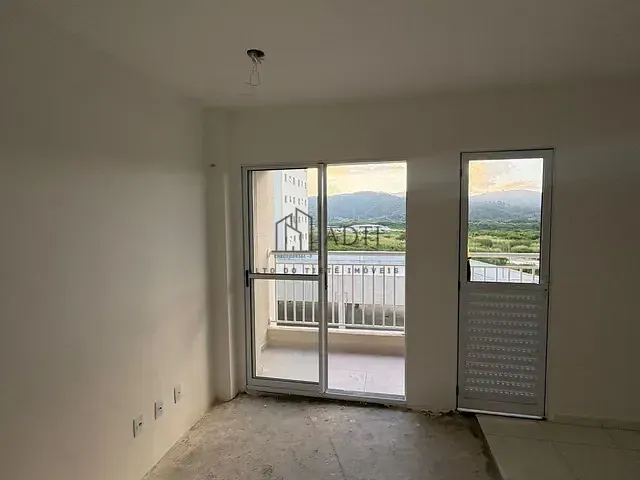 Apartamento 2 quartos e 1 banheiro, à venda, no bairro Vila Socorro Velho em Mogi das Cruzes