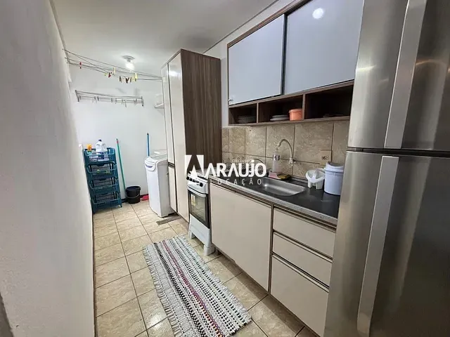 Apartamento 2 quartos e 1 banheiro, para alugar, no bairro Cordeiros em Itajaí