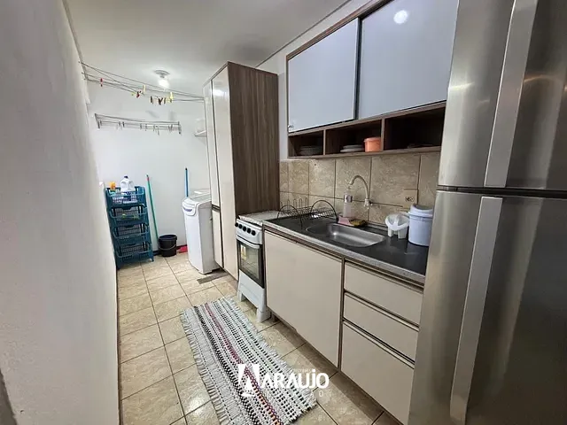 Apartamento 2 quartos e 1 banheiro, para alugar, no bairro Cordeiros em Itajaí