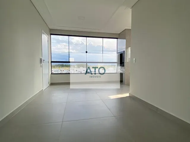 Apartamento 2 quartos e 2 banheiros, à venda, no bairro areias em Tijucas