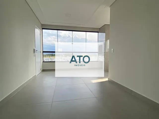 Apartamento 2 quartos e 2 banheiros, à venda, no bairro areias em Tijucas