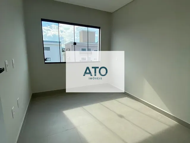 Apartamento 2 quartos e 2 banheiros, à venda, no bairro areias em Tijucas