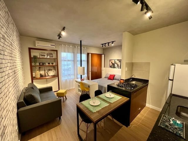 Apartamento 1 quarto e 1 banheiro, para alugar, no bairro Asa Norte em Brasília