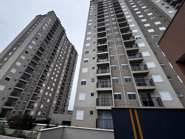 Apartamento 2 quartos e 1 banheiro, para alugar, no bairro Cidade Satélite Íris em Campinas