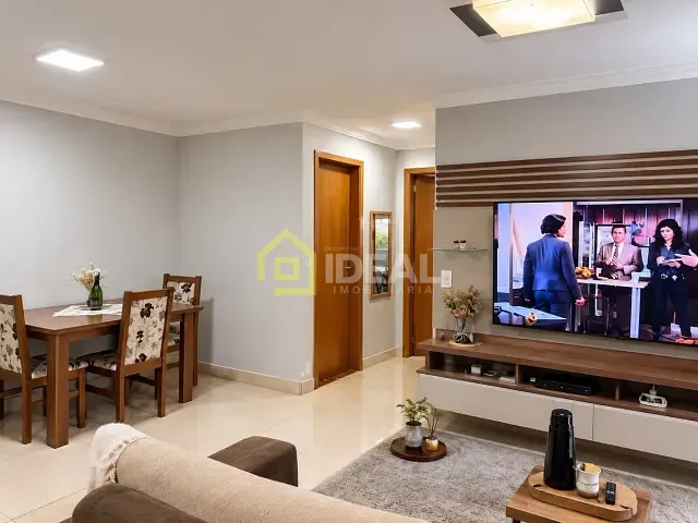Apartamento com 56m² 2 quartos e 1 banheiro, à venda, no bairro Parque de Exposições em Concórdia