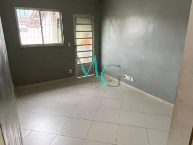 Apartamento 2 quartos e 1 banheiro, à venda, no bairro Campo Grande em Rio de Janeiro