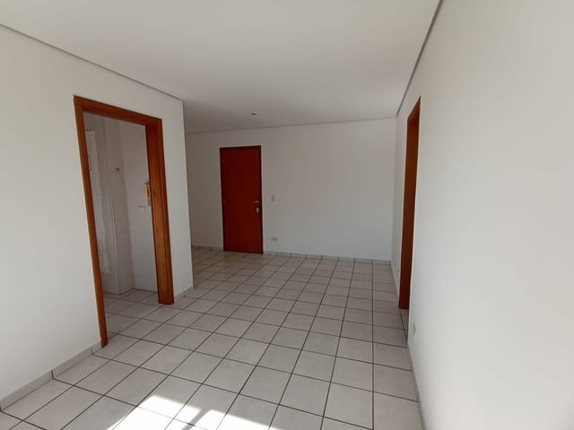 Foto do Apartamento - Apartamento para locação no Ed São Paulo Towers, Centro, Londrina, PR | Imobiliária Natal LTDA