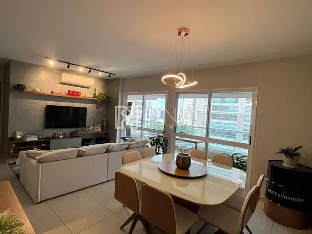 Apartamento com 200m² 4 quartos e 2 banheiros, à venda, no bairro Jardim Alvorada em São José dos Campos