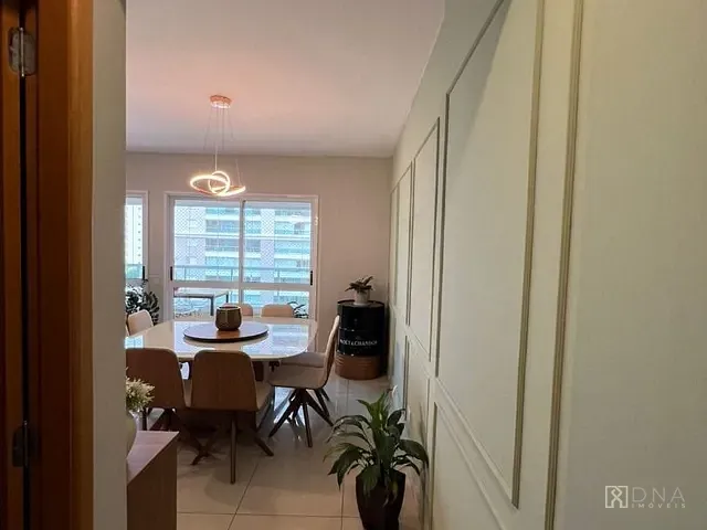 Apartamento com 200m² 4 quartos e 2 banheiros, à venda, no bairro Jardim Alvorada em São José dos Campos