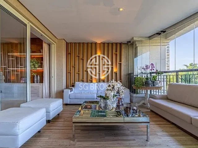 Apartamento com 435m² 4 quartos e 5 banheiros, à venda, no bairro Barra da Tijuca em Rio de Janeiro